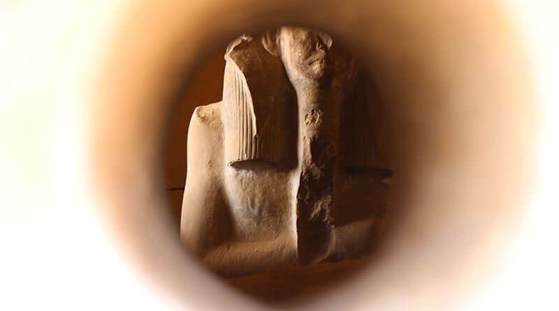 Serdab-of-King-Djoser