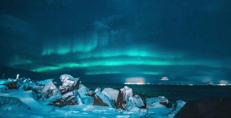 Northern-light-evening-iceland