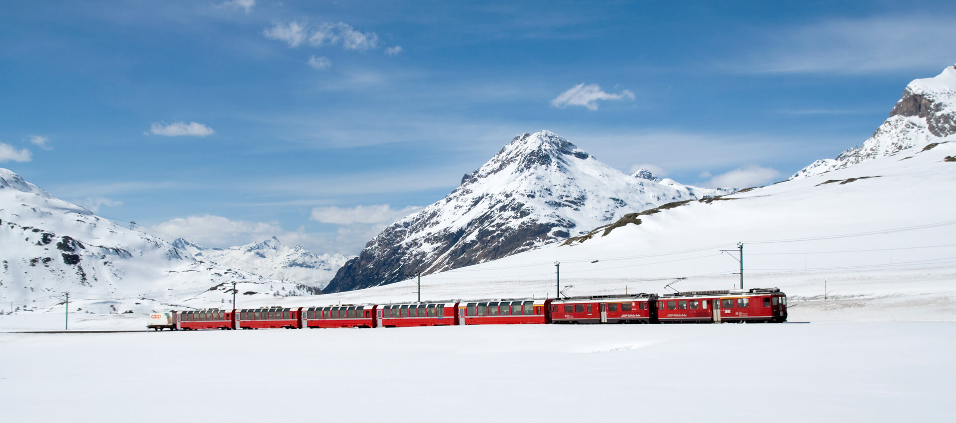 switzerland-train-bg