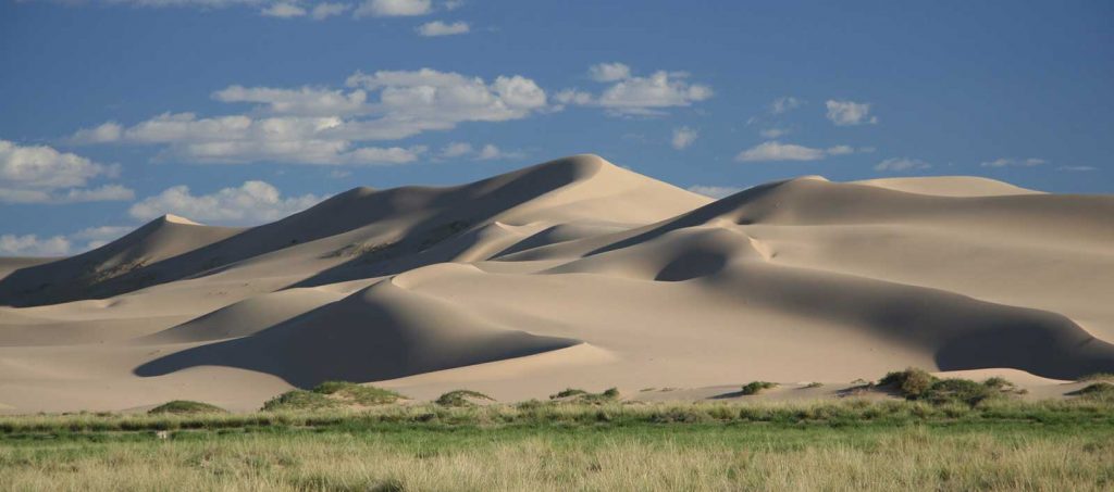 mongolia-sand-dunes