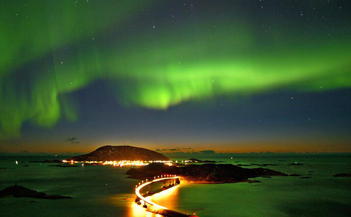 Chasing The Northern Lights in Tromso - Anand in Awe!
