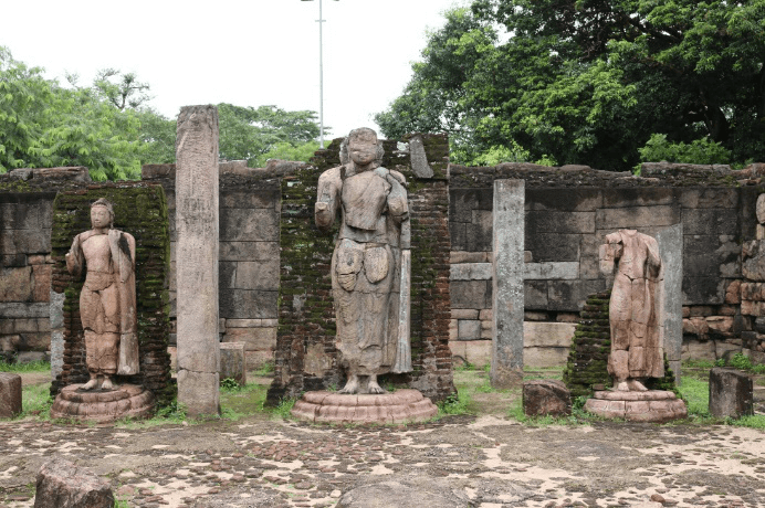 Polonnaruwa-ruins