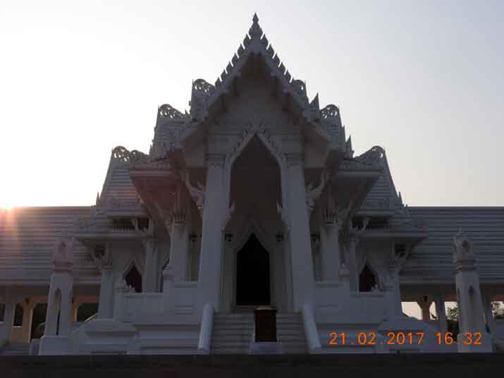 Thai-Stupa-Lumbini