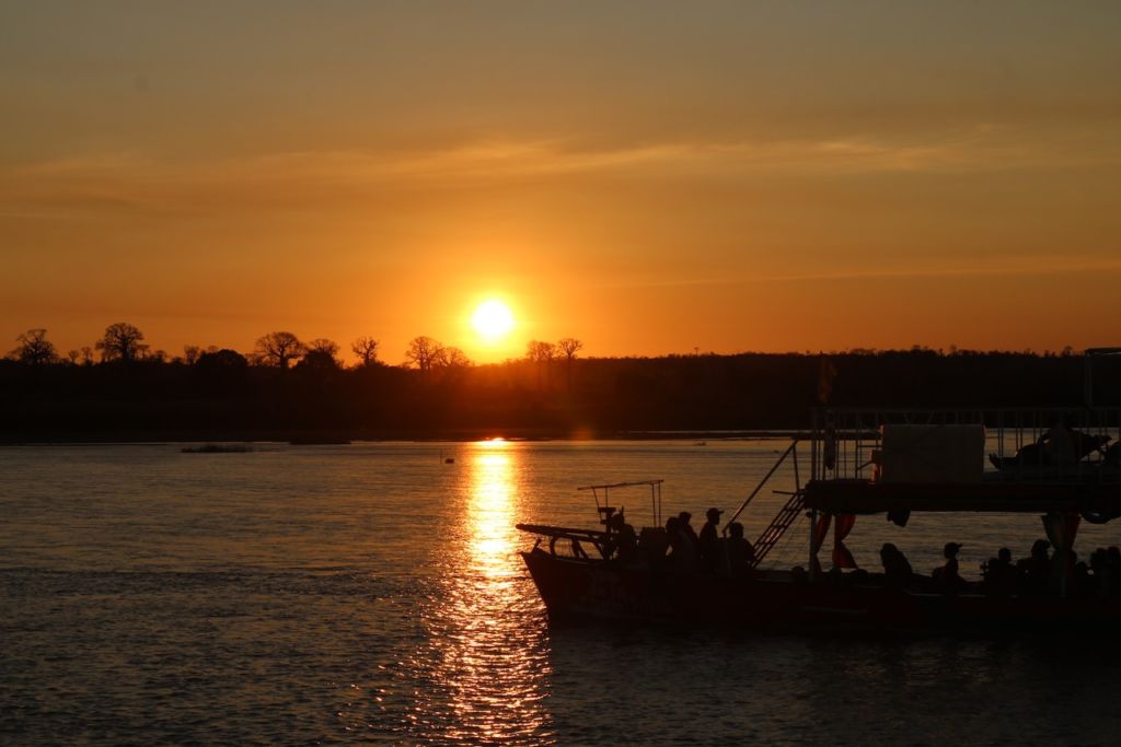 Sunset - River Tsiribihina