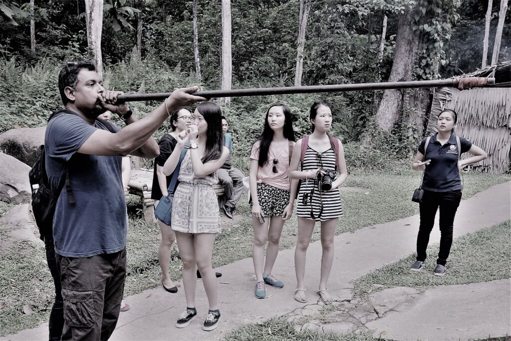 Tribes of Sabah - Blowgun