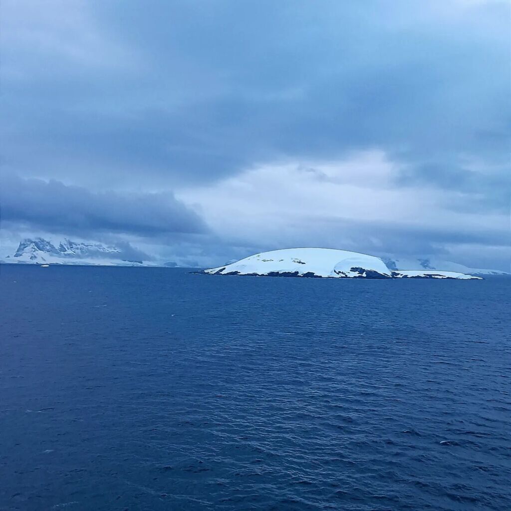 Antarctica Travelogue Antarctica Travelogue