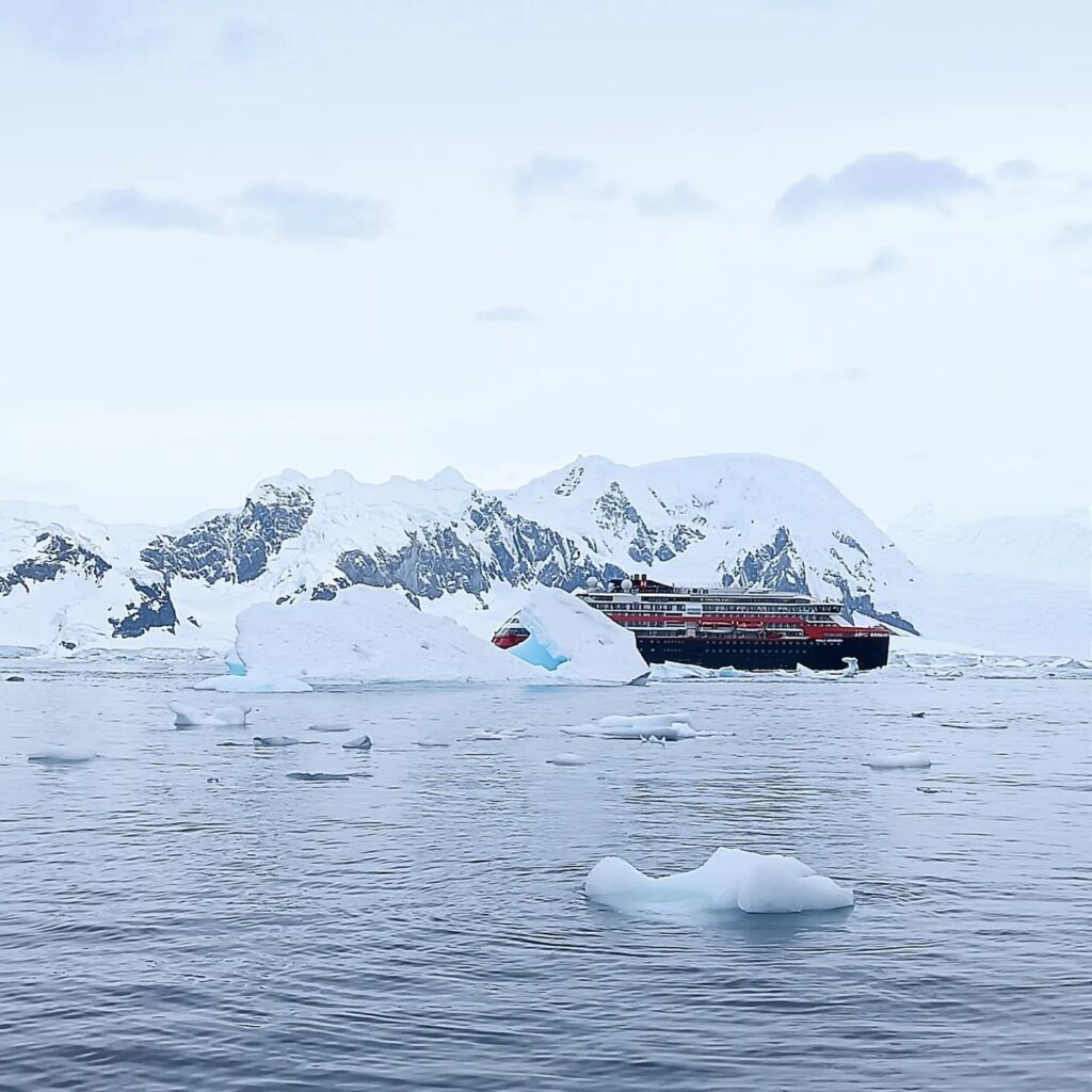 Antarctica Travelogue Antarctica Travelogue